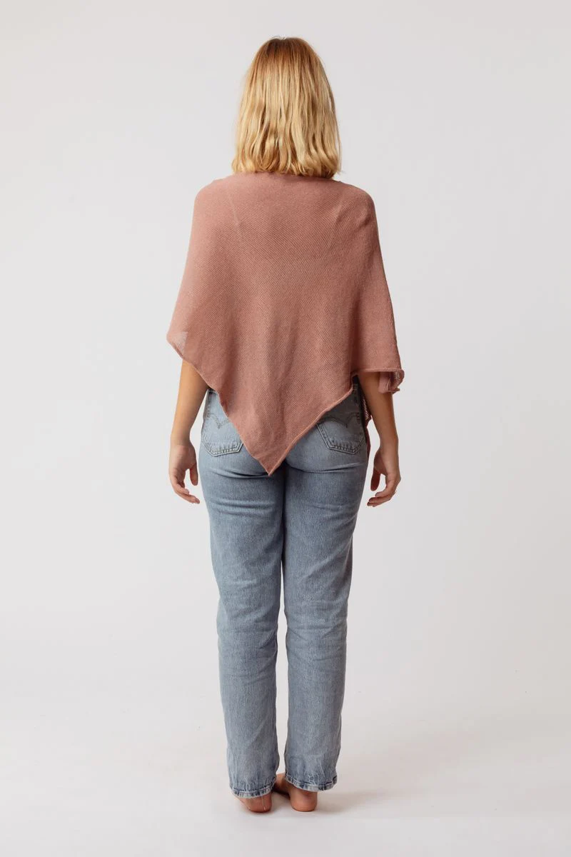 Pia Poncho - Image 13