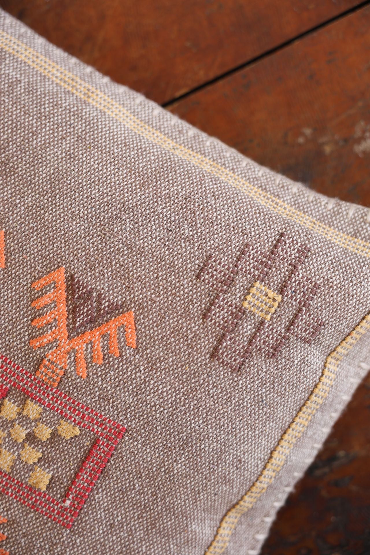 Noura Cushion - Image 3