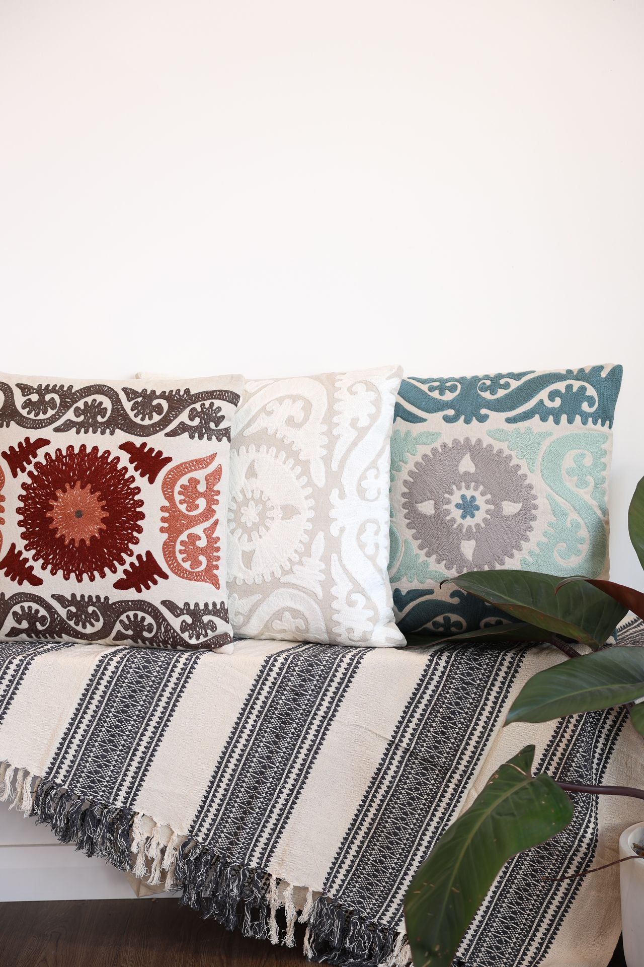 Ishani Cushion - Image 4