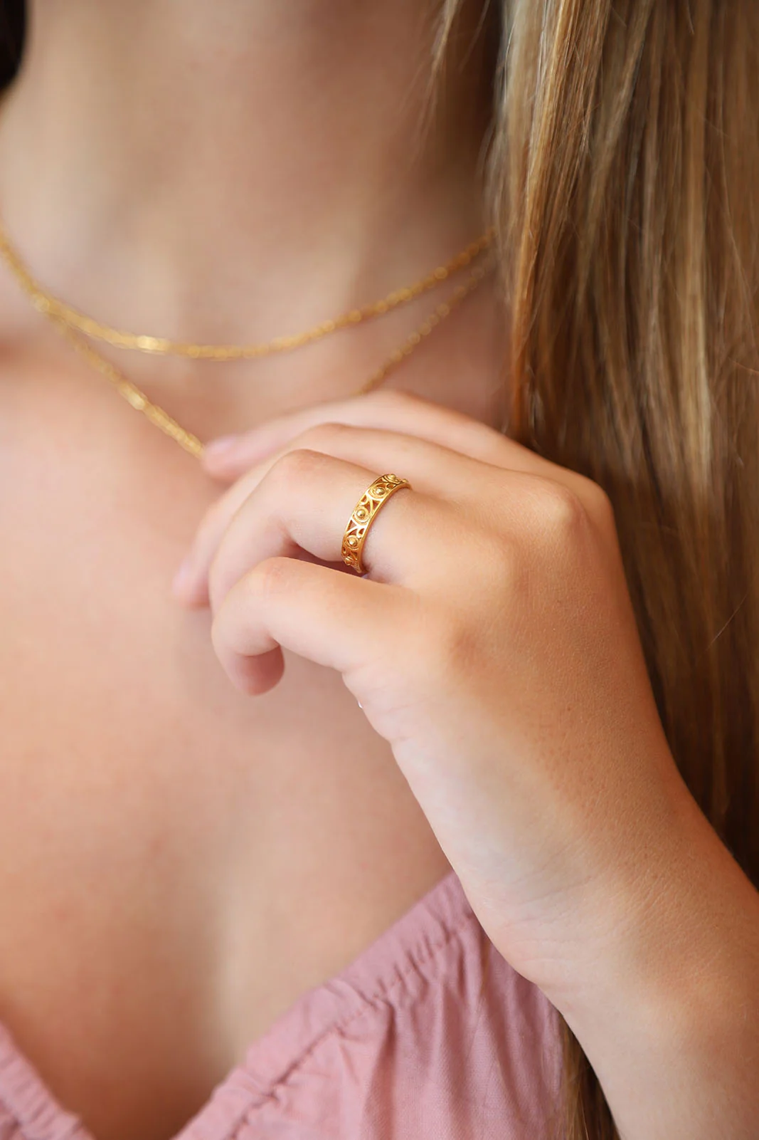 Gold Filigree Band - Image 3