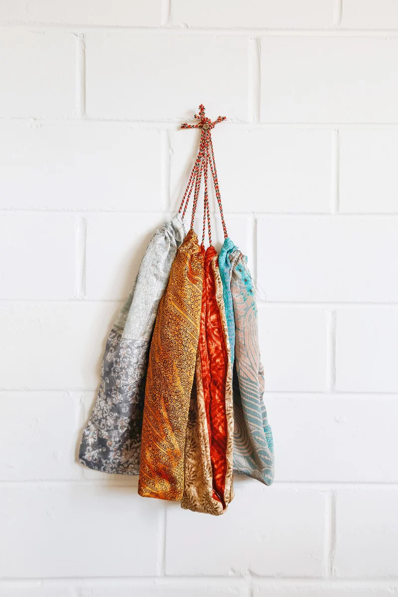 Recycled Sari Bag - Image 3
